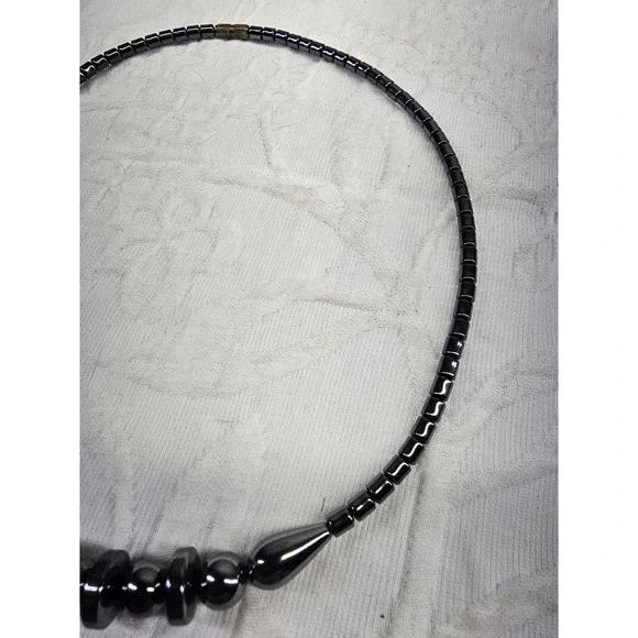 Vtg native Hematite Magnetic Necklace Beads Healing Energy Therapy Clasp Closure